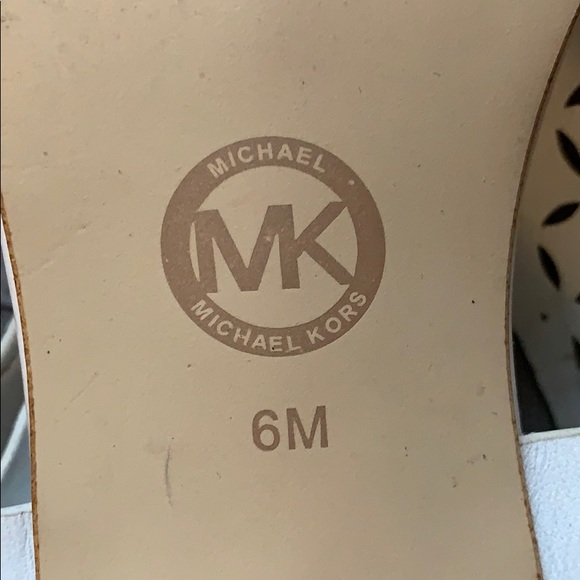 Michael Kors sandals - Picture 6 of 6